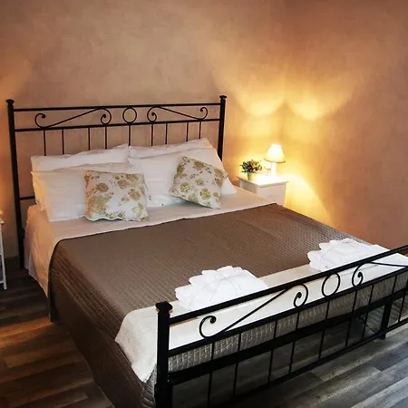 House Colosseo Rome Room photo